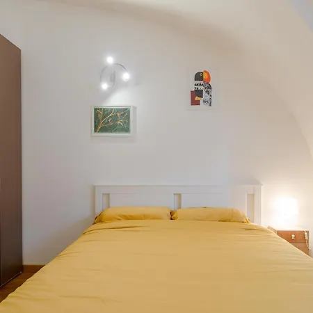 Casa Felicita, 2 By Happyhostorino Appartement