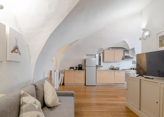 Casa Felicita, 2 By Happyhostorino